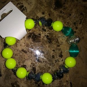 Yeloo Melo beaded bracelet